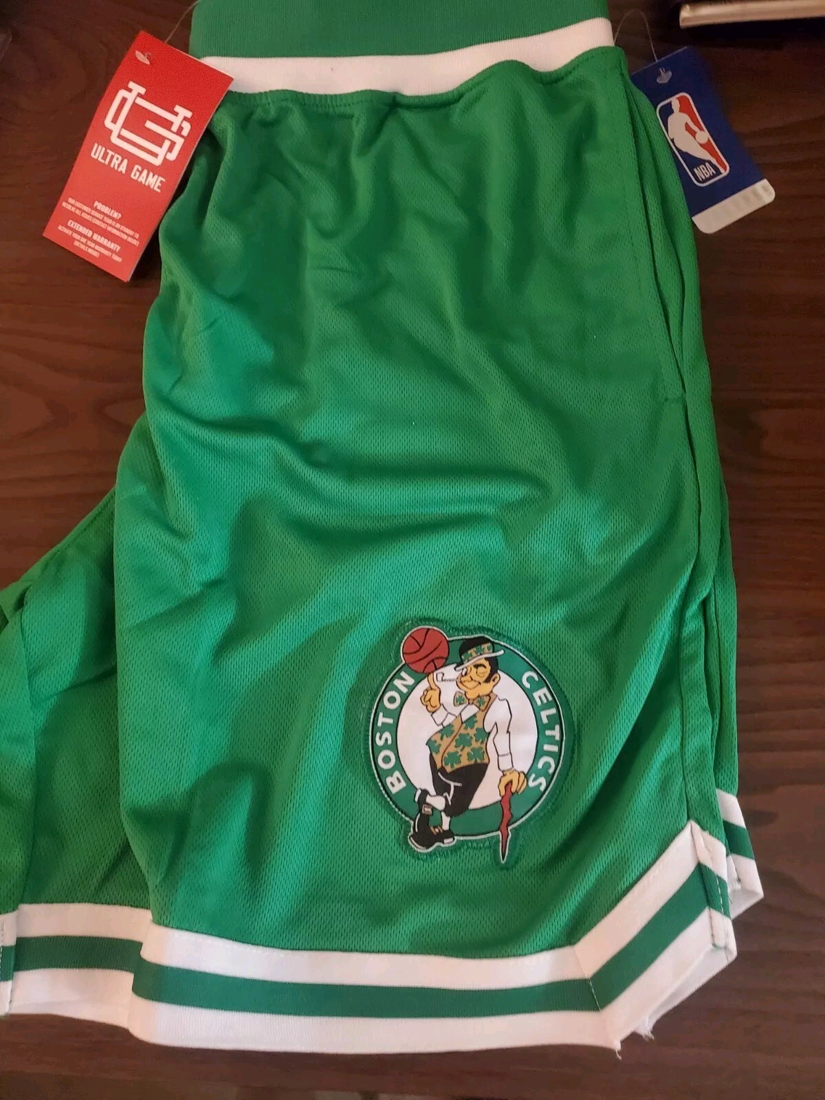 Boston Celtics Shorts With Pockets. SIZE L Boston Celtics Shorts With Pockets. SIZE L