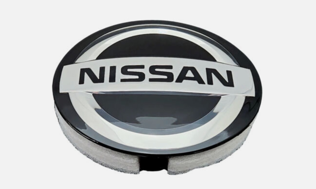 2019 2020 2021 2022 NISSAN Front Grille Emblem OEM 62890-DFAOA ALTIMA MAXIMA