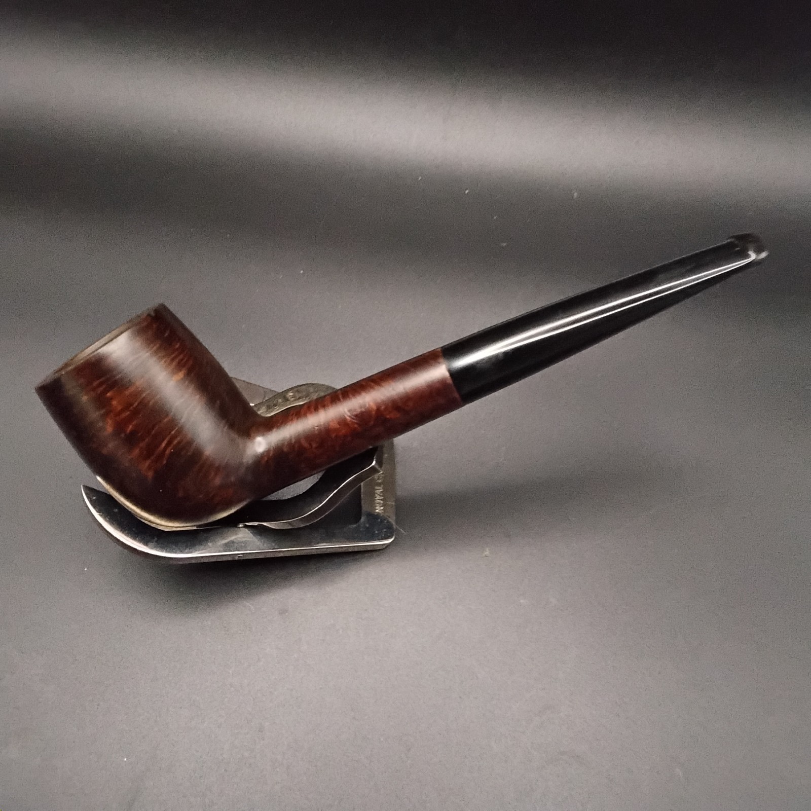 Professionally restored \ Professionally restored \