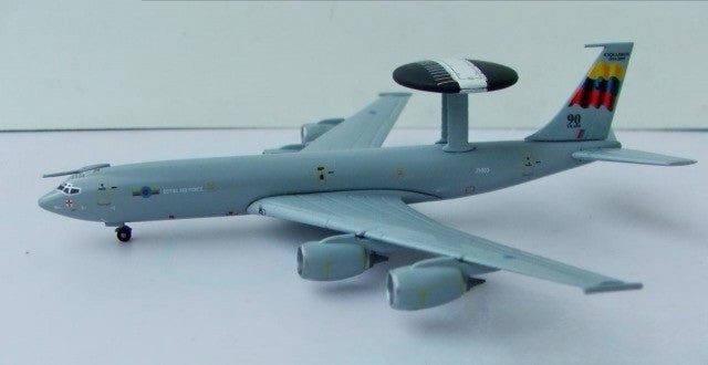 1/400 RARE Dragon Wings Royal Air Force Boeing E-3D Sentry