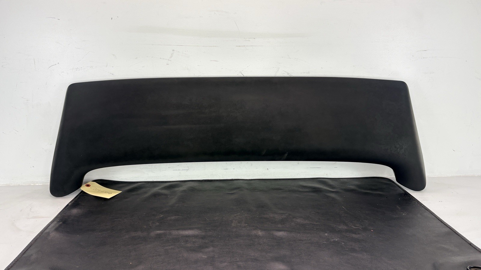 1987-1989 Porsche 928s4 Rear Spoiler 928.512.078.04