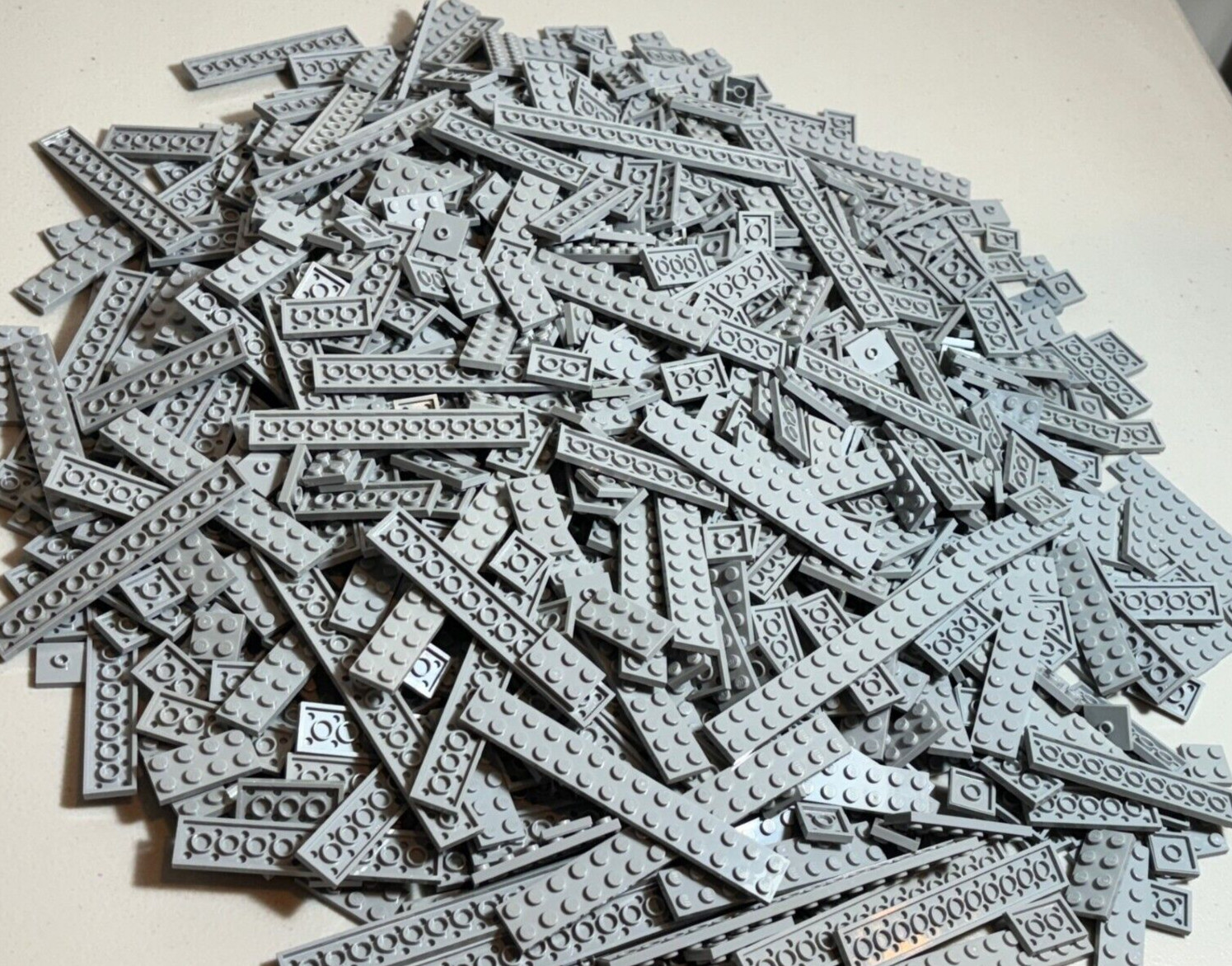 SHIPS FREE LEGO LOT (200) LIGHT BLUISH GRAY FLAT PLATES 2x6 2X8 2X10 2X12 ETC