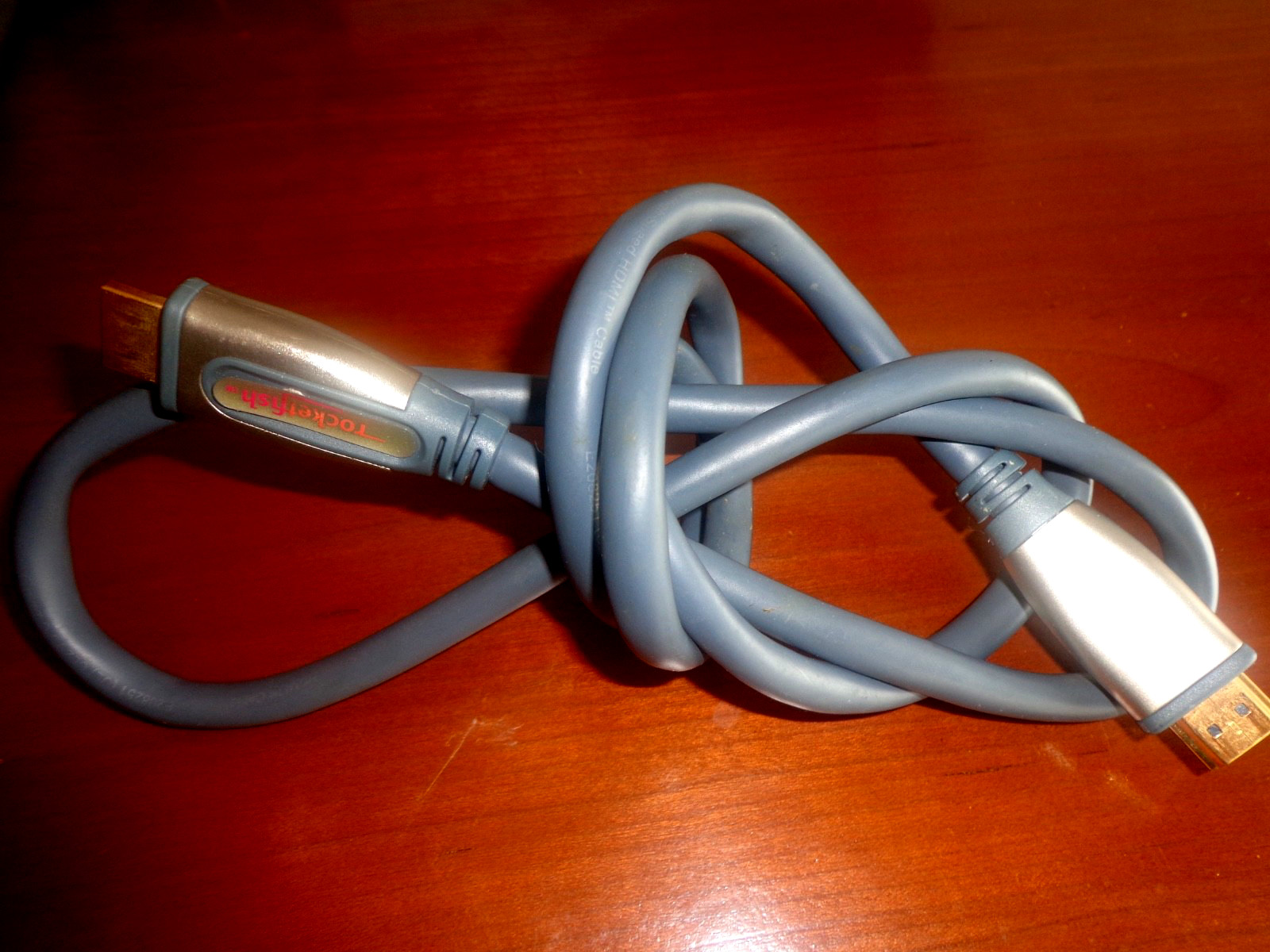 Rocketfish E208251-G, Premium High Speed HDMI Cable with Ethernet