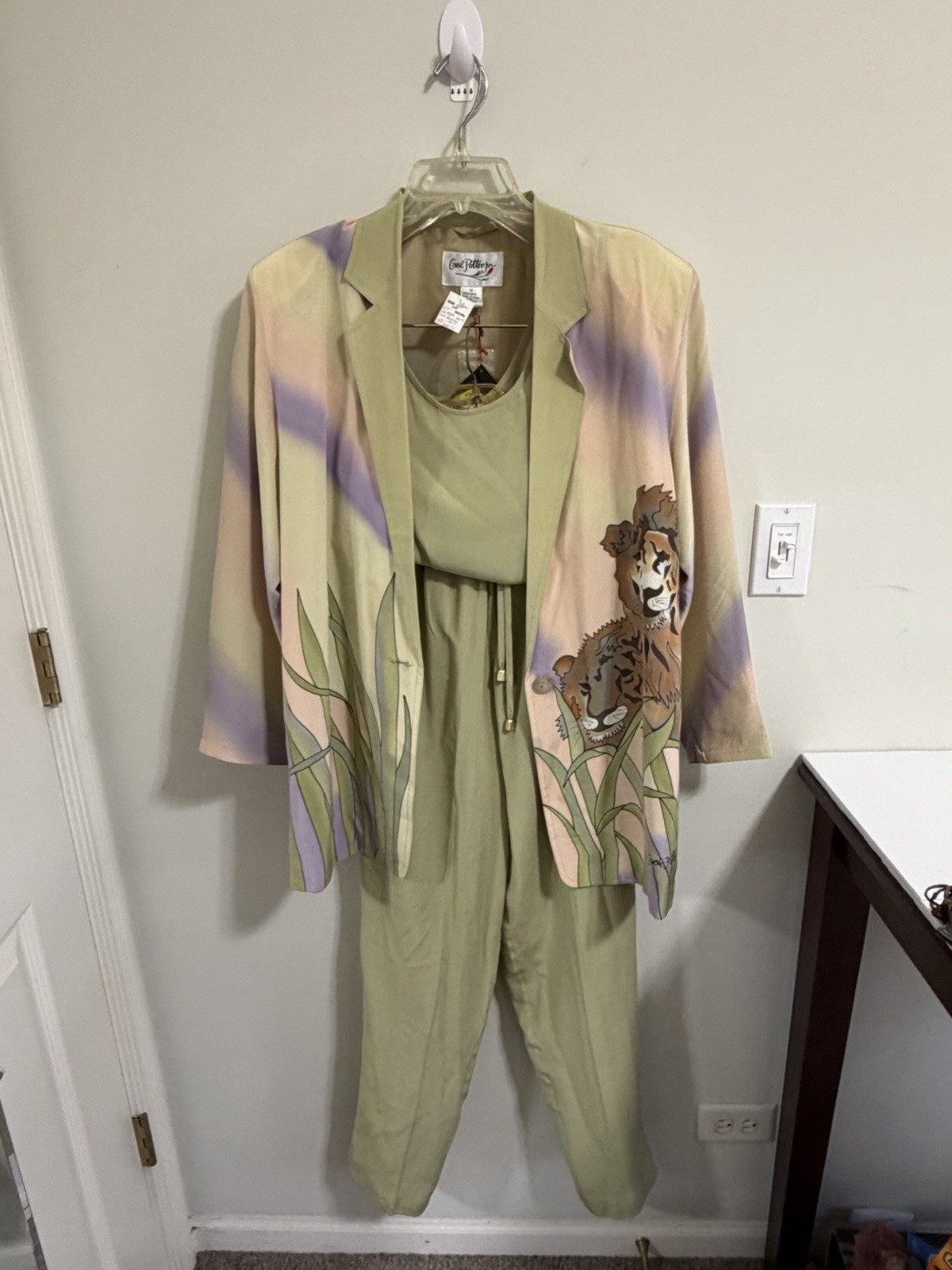 NWT Vintage Carol Patterson 100% Silk 3pc Pant Suit Lion Tiger Art to Wear M
