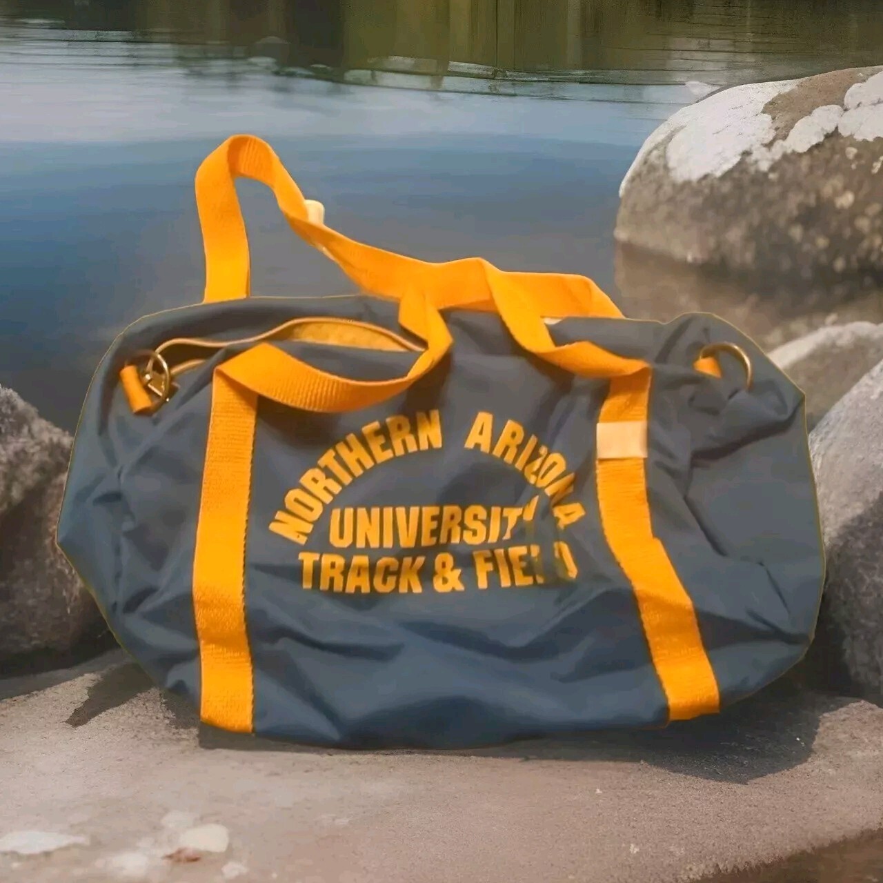 VINTAGE NORTHERN ARIZONA UNIVERSITY TRACK & FIELD BAG 1990 GOOD QUALITY Rare VINTAGE NORTHERN ARIZONA UNIVERSITY TRACK & FIELD BAG 1990 GOOD QUALITY Rare