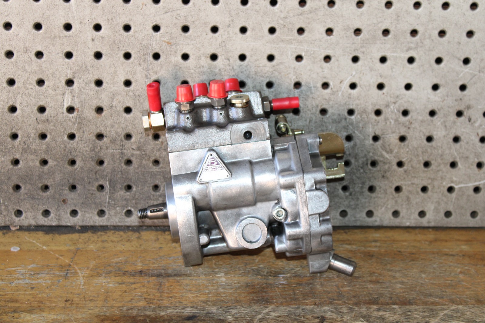 BMW 2002tii Kugelfischer Fuel Injection Pump BMW 2002tii Kugelfischer Fuel Injection Pump