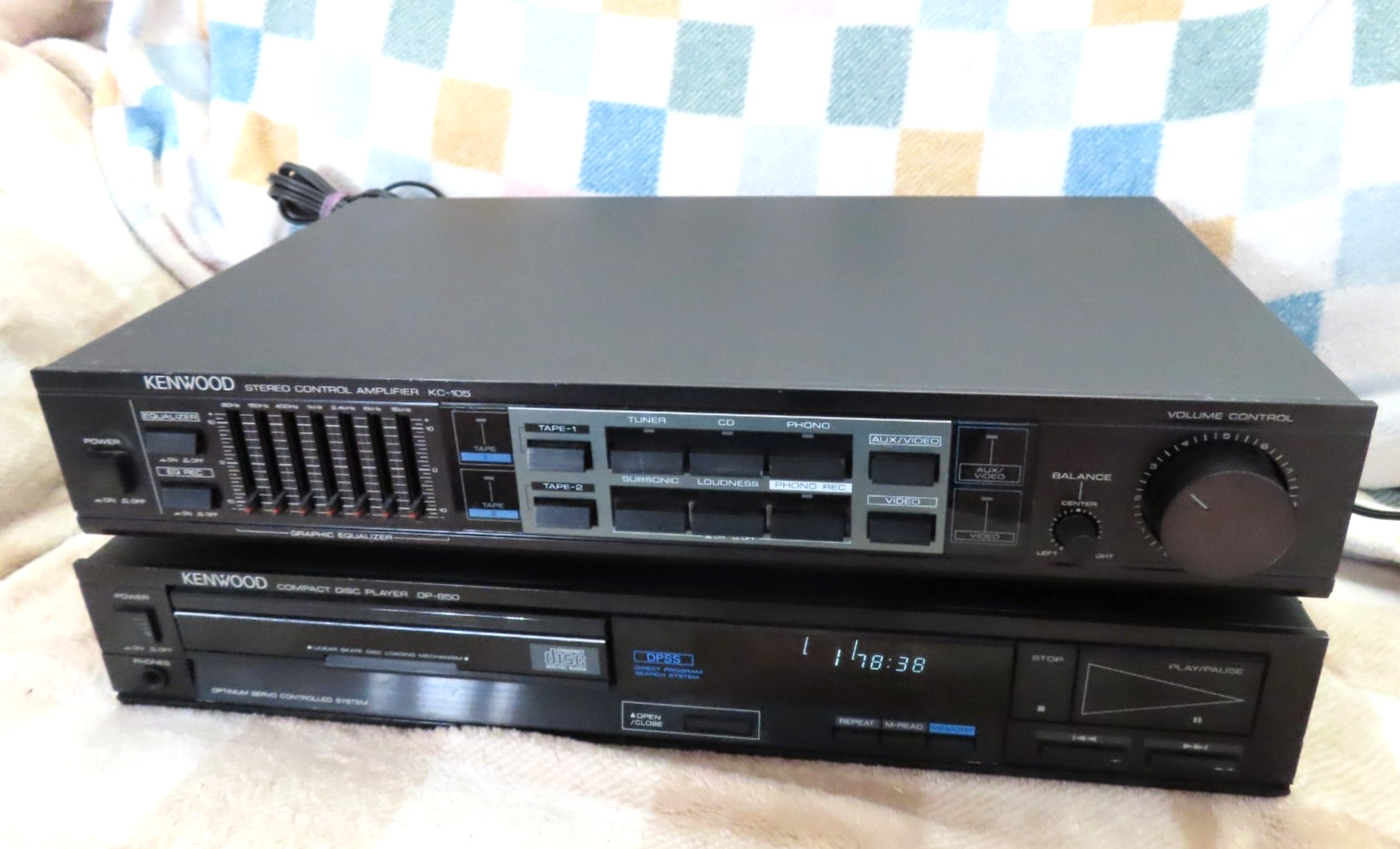 Vintage Kenwood Amplifier KC-105, CD Player DP-850, Bose Speakers w/accs, TESTED