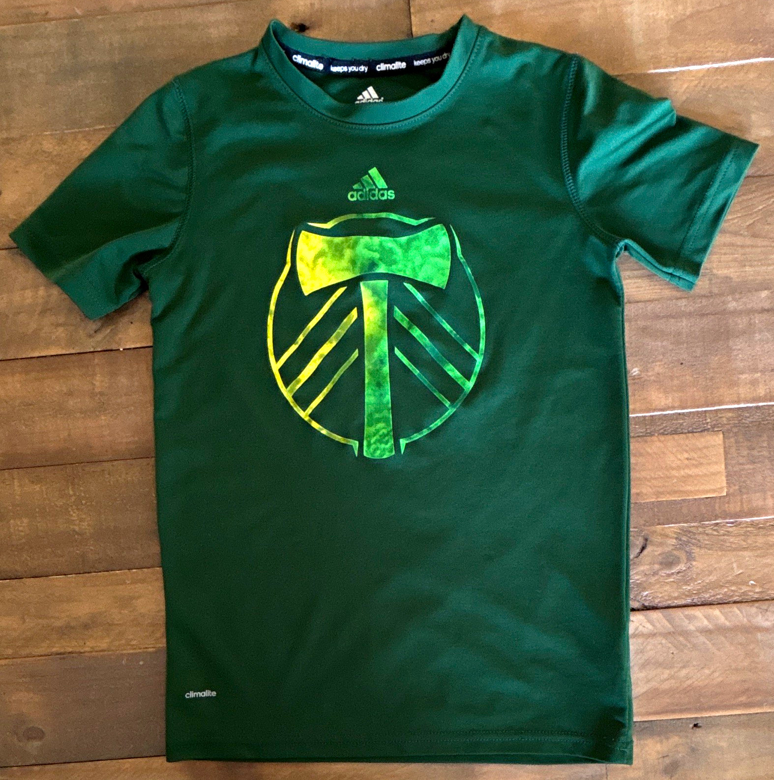adidas Climalite Green Youth Size S Soccer Jersey Athletic Top adidas Climalite Green Youth Size S Soccer Jersey Athletic Top