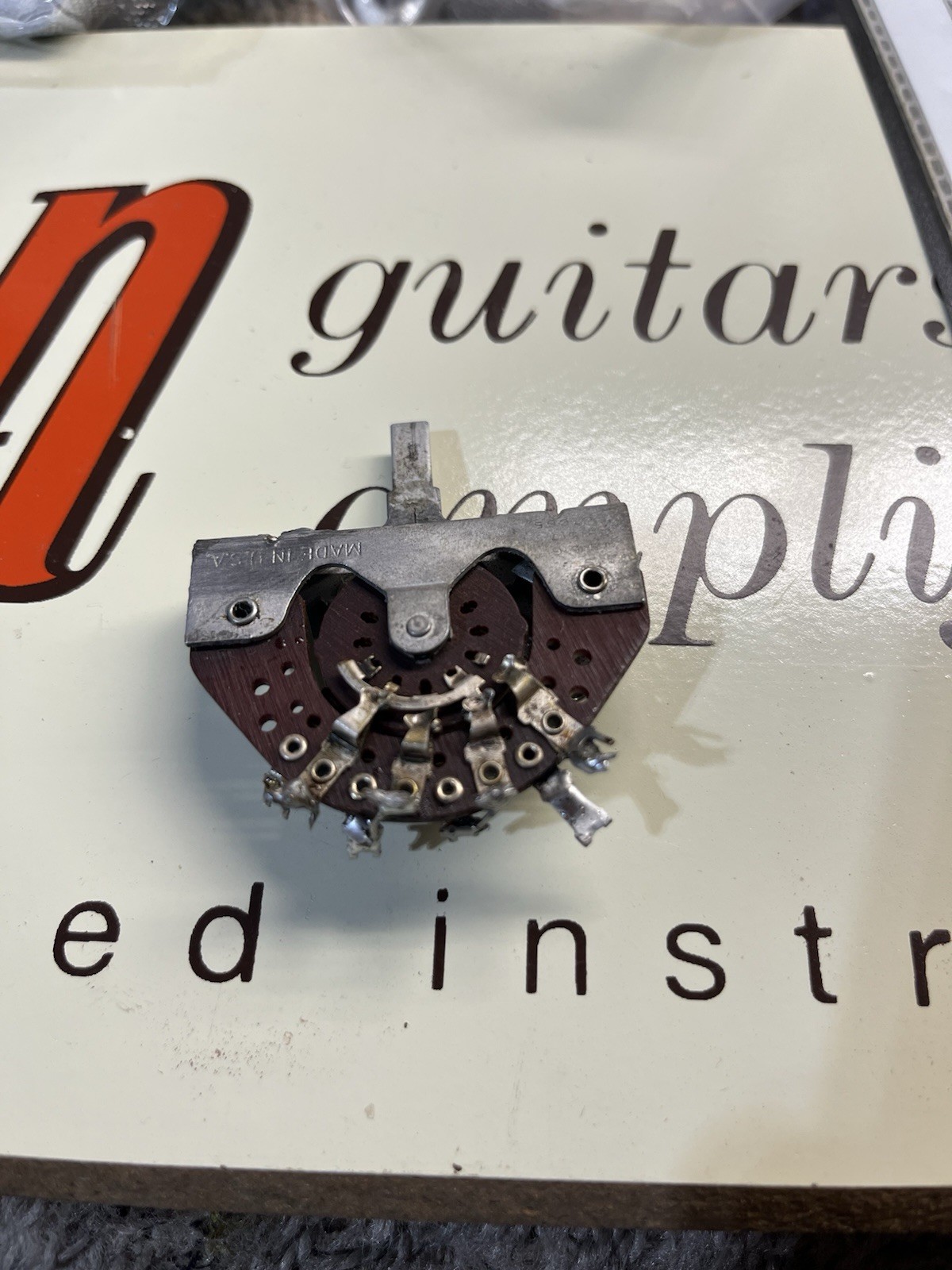 Vintage 1960’s CENTRALAB 3 Way Electric Guitar Switch Vintage 1960’s CENTRALAB 3 Way Electric Guitar Switch