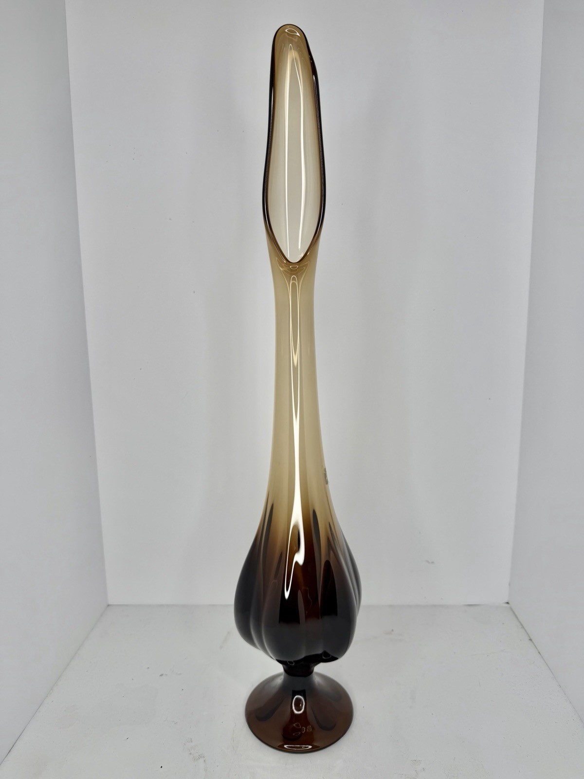 HTF Vintage MCM Viking Glass Brown 23” Swung Vase Epic 6 Petal W/label