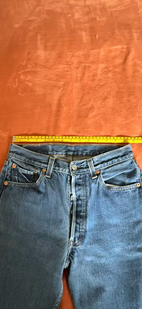 Vintage Levi\'s 501xx Made in USA Jeans W30 L36 2000 Sept Factory 190 Rigid STF