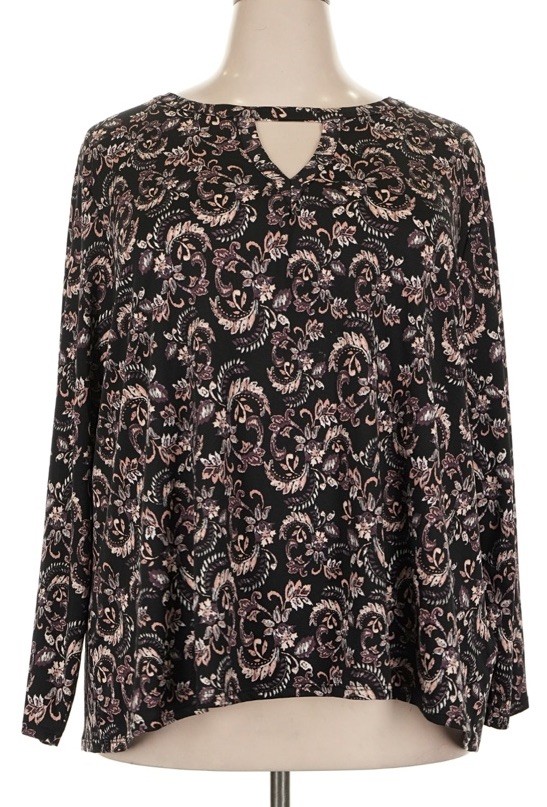 Emaline Woman’s Long Sleeve Floral Design Size XL Emaline Woman’s Long Sleeve Floral Design Size XL