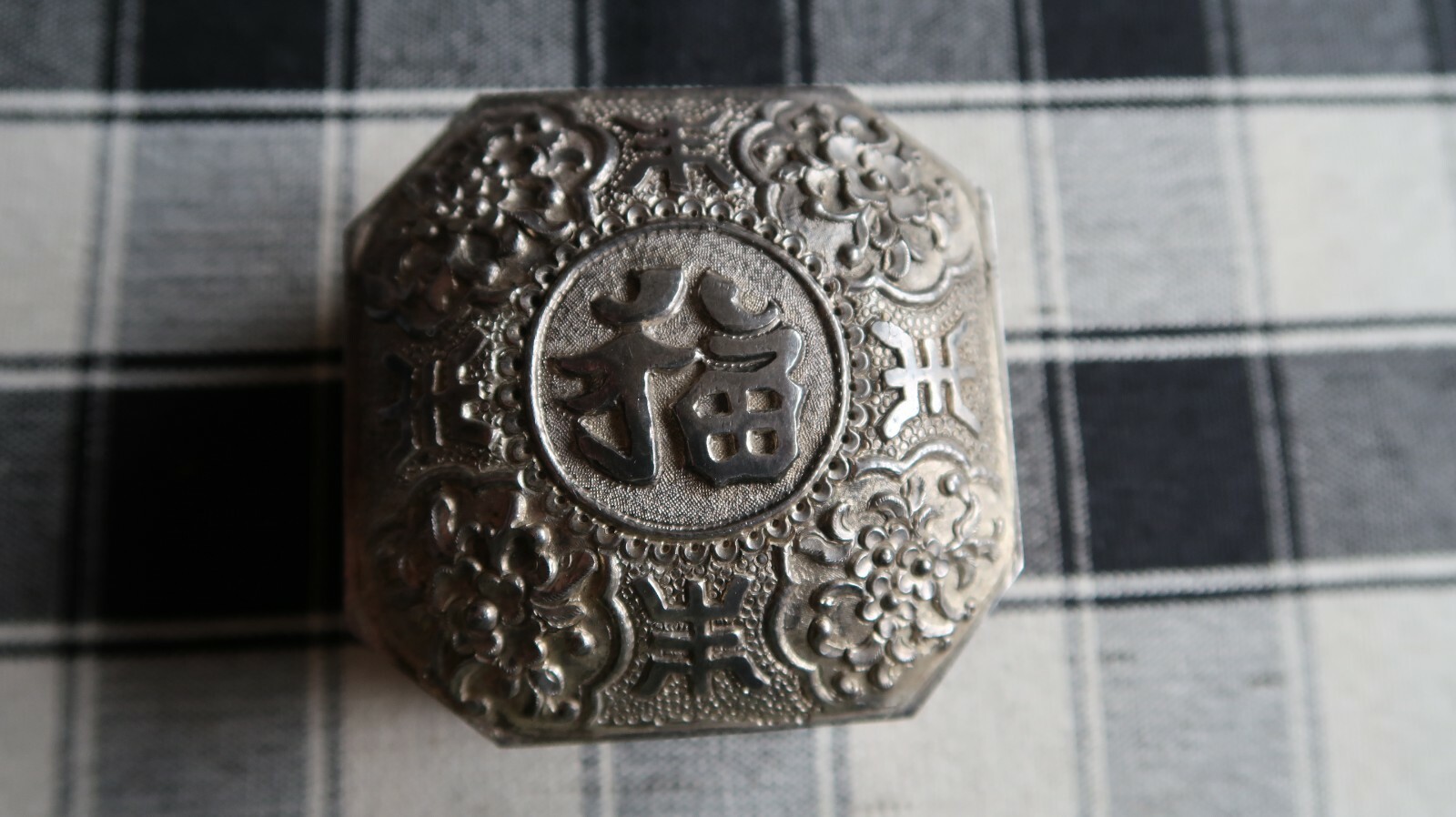 Antique Solid Sterling Silver Asian Trinket Betel Opium Box And Stamped 
