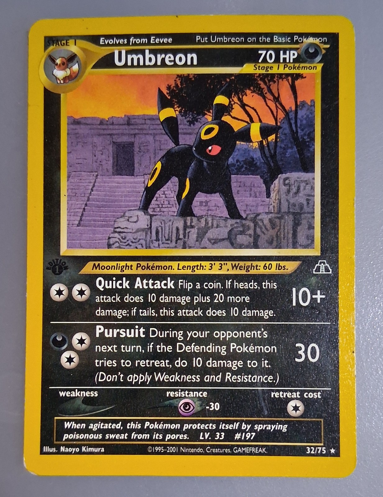 Umbreon 32/75 1st Edition Neo Discovery Non-Holo Rare Pokemon Card 2001 WOTC NM