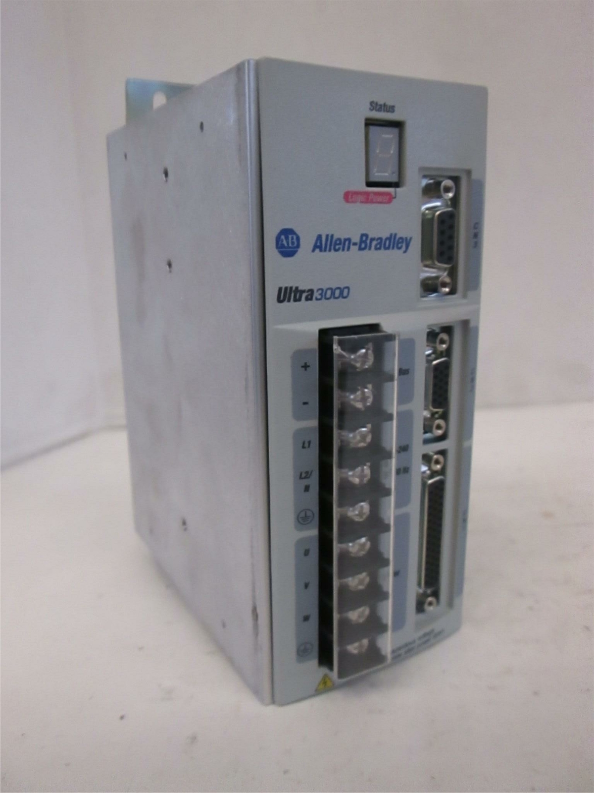 Allen-Bradley, Ultra 3000 Servo Drive, VAS161210-0004, Used