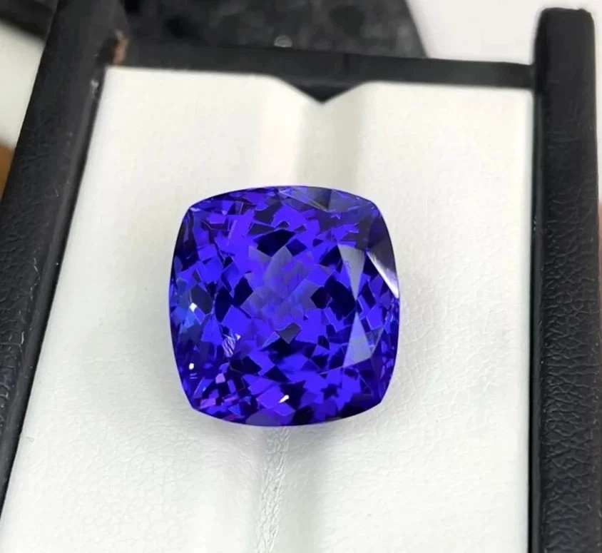 Natural 15.60 Ct+ Rare Blue Tanzanite Cushion Cut AA+ Certified Loose Gemstone