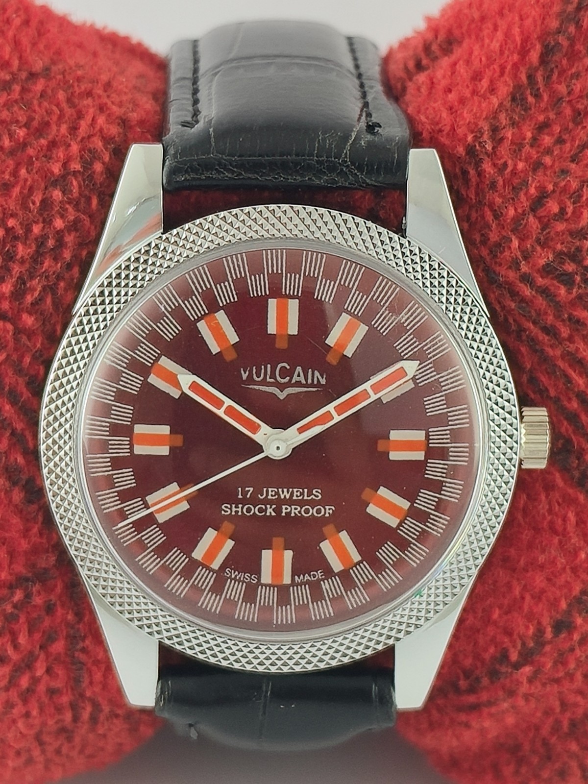 Vintage Vulcain Hand-Winding Red Dial Men's Wristwatch 