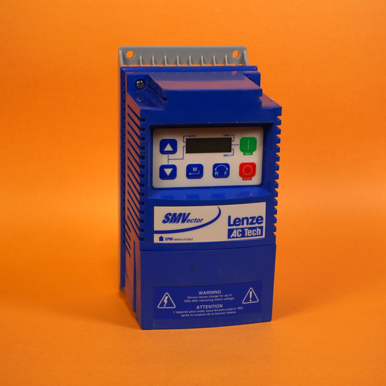 Lenze SMVector VFD - 1/2 HP (0.5 HP) 0.37 KW - ESV371N02YXB - 1 or 3 Phase 240V