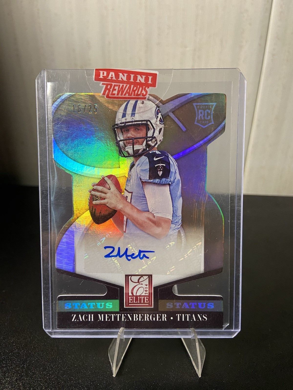 2014 Panini Elite - Rookie Zach Mettenberger #199 Status Gold Die-Cut /25... 2014 Panini Elite - Rookie Zach Mettenberger #199 Status Gold Die-Cut /25...
