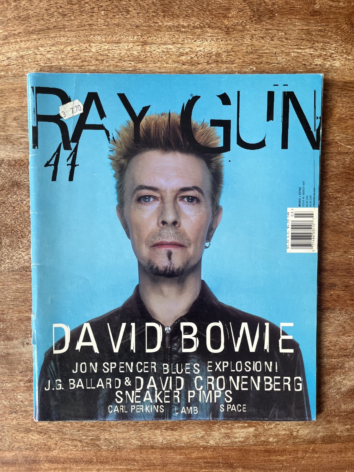 VINTAGE RAY GUN MAGAZINE MARCH 1997 DAVID BOWIE VINTAGE RAY GUN MAGAZINE MARCH 1997 DAVID BOWIE