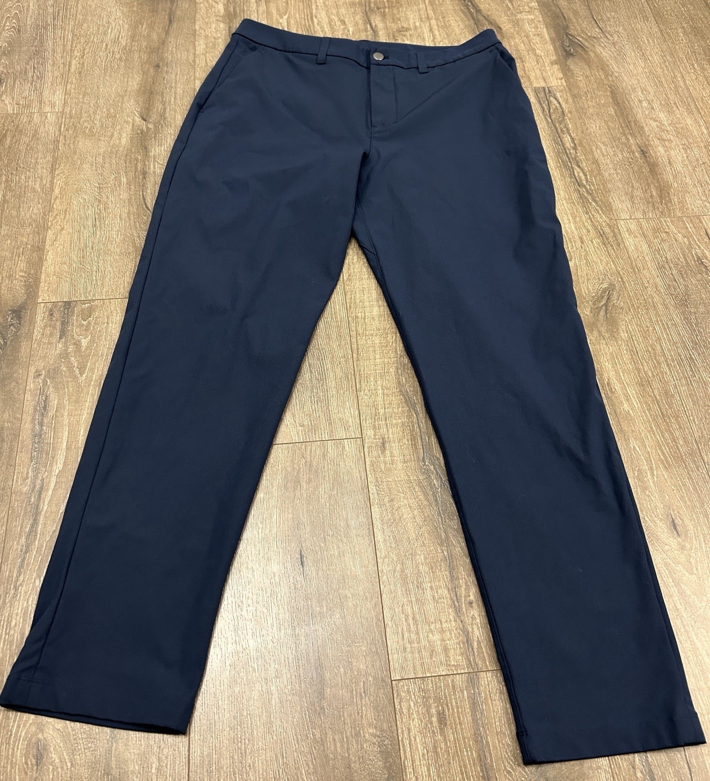 Lululemon ABC Classic Fit Pants Mens 34 X 29 Navy Casual Trousers LM5AO5 Lululemon ABC Classic Fit Pants Mens 34 X 29 Navy Casual Trousers LM5AO5