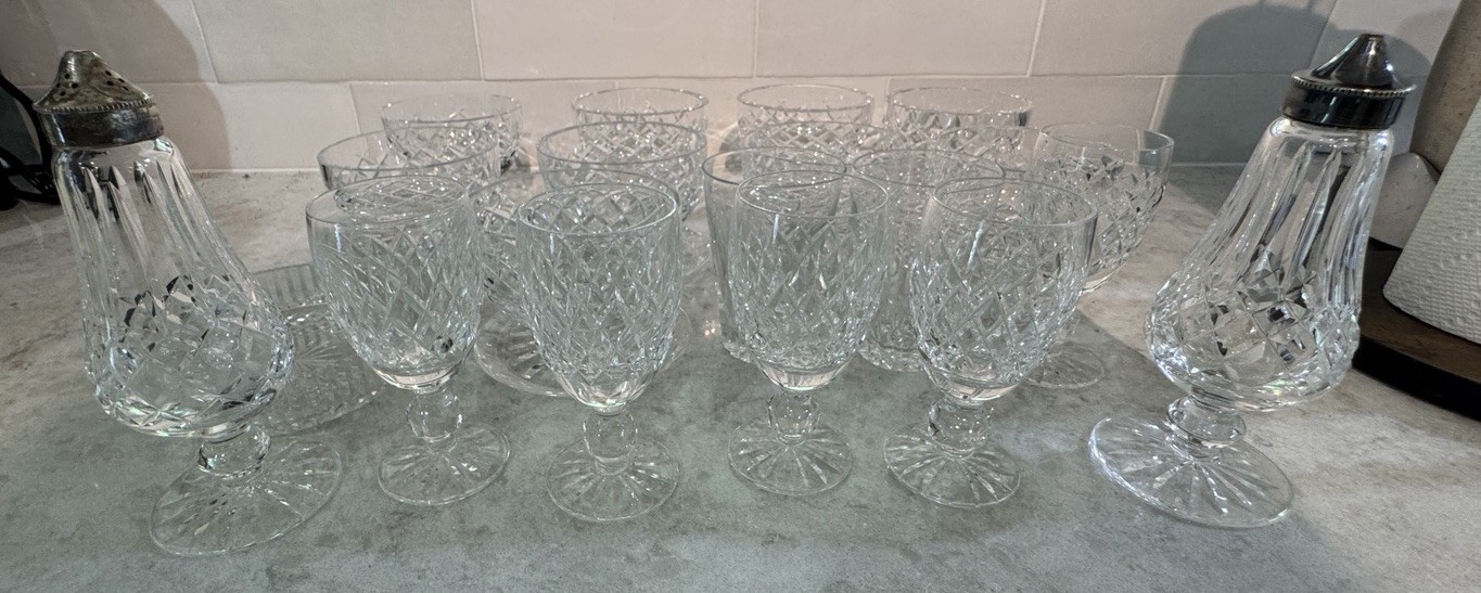 23 Pieces Of Beautiful Vintage Waterford Crystal 23 Pieces Of Beautiful Vintage Waterford Crystal