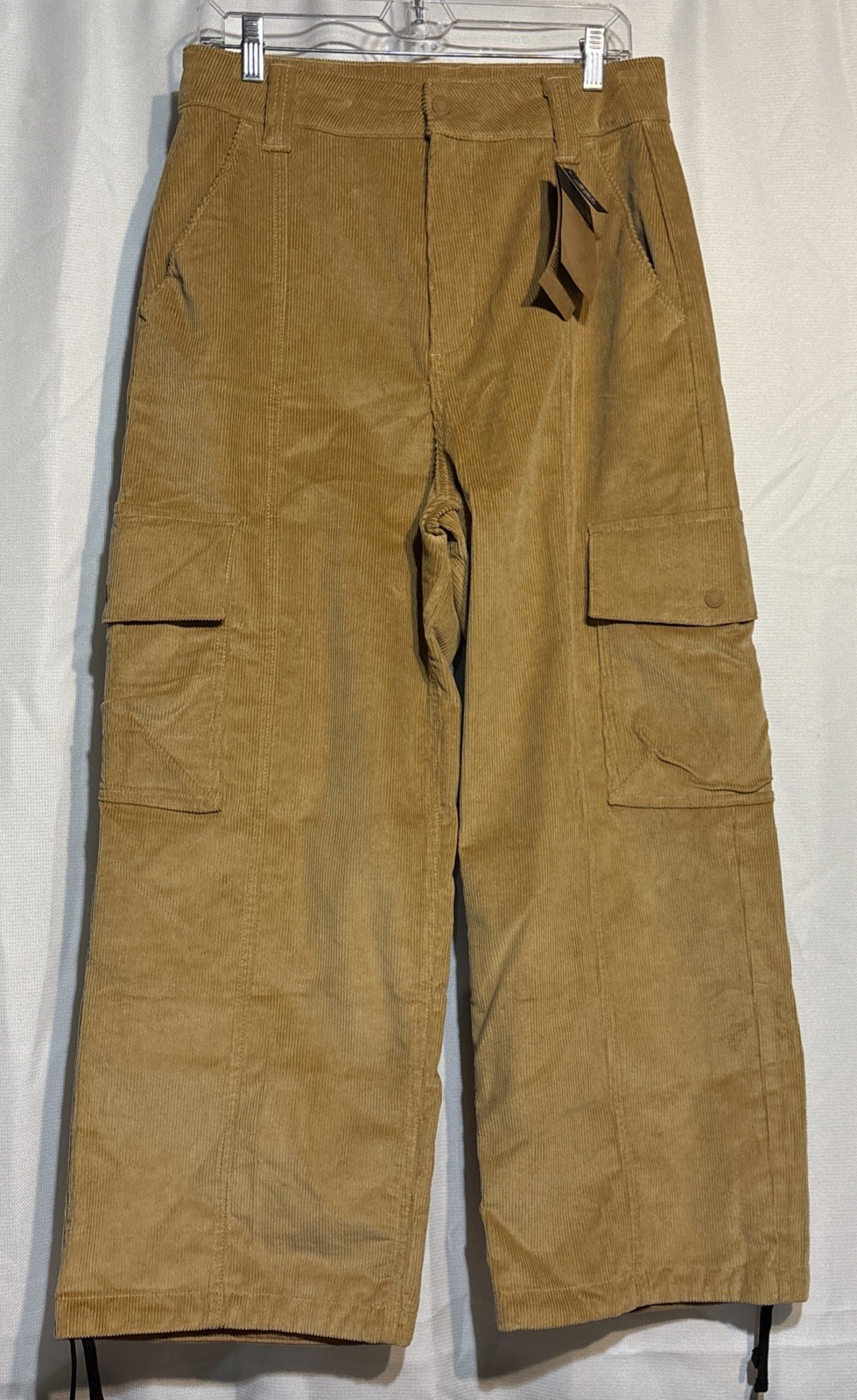 NWT The North Face Utility Cord Easy Pants in the Almond Butter Size 10 NWT The North Face Utility Cord Easy Pants in the Almond Butter Size 10