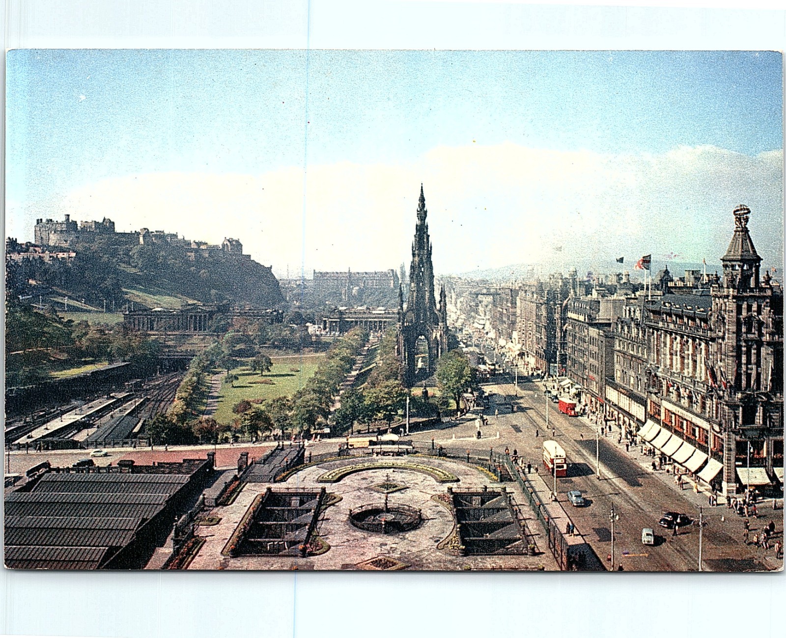 Vintage Postcard Edinburgh Capital Of Scotland Princes Street View Unused