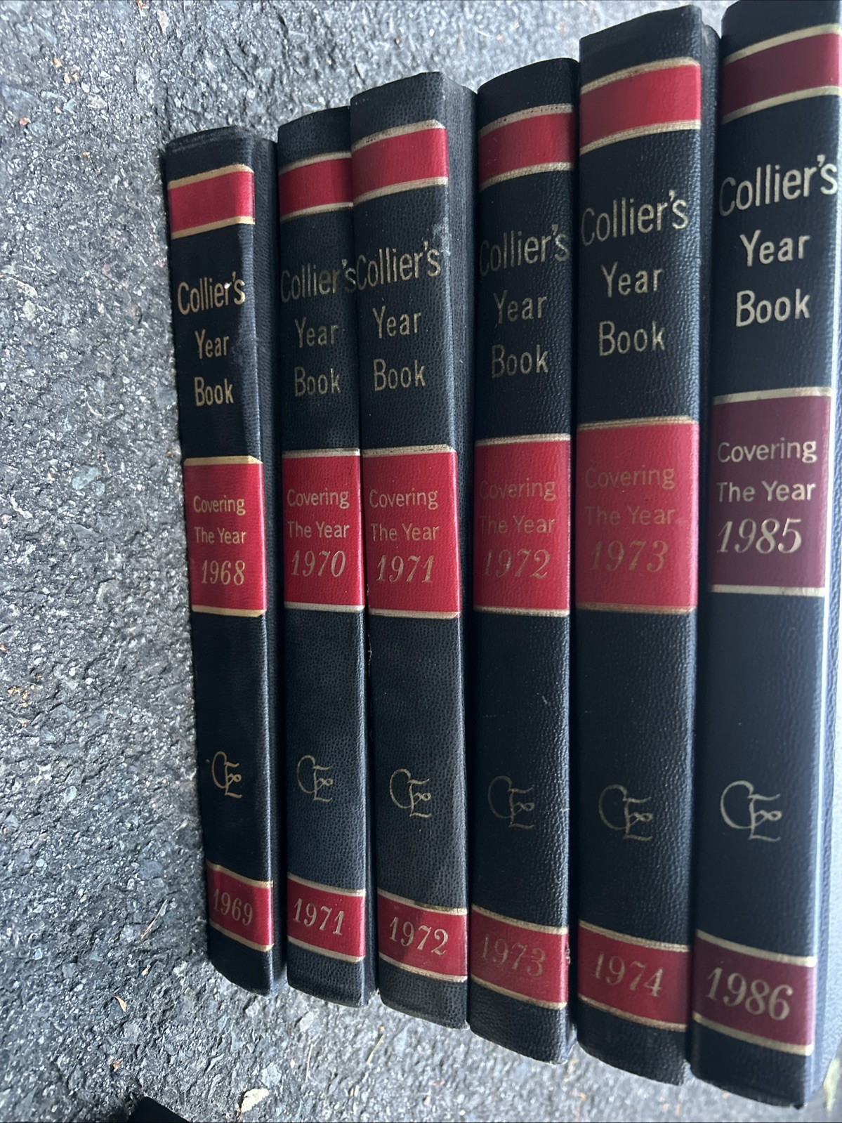 Vintage Collier\'s Encyclopedia Yearbook 1968 And More Vintage Collier\'s Encyclopedia Yearbook 1968 And More