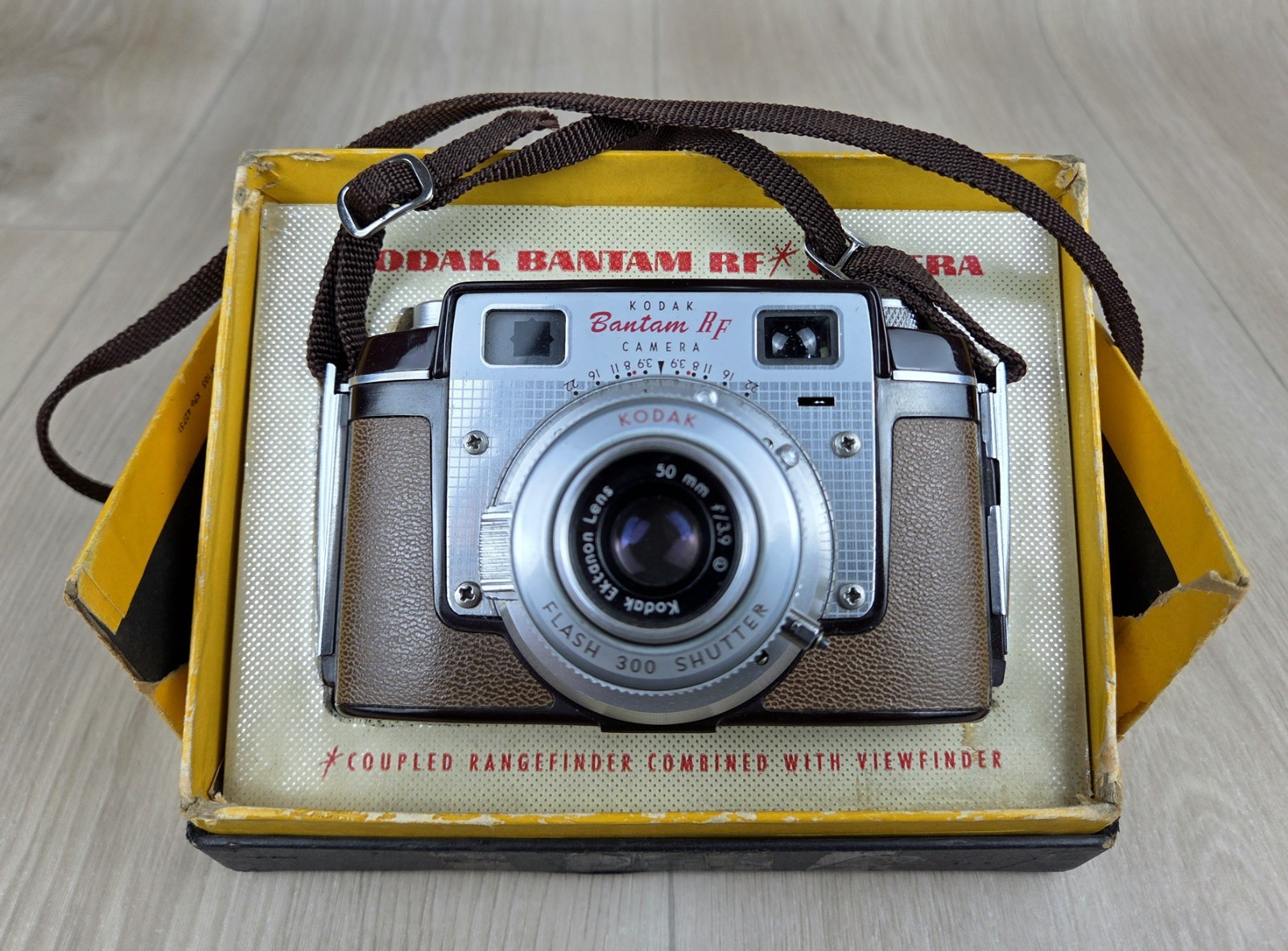 Vintage Original Kodak Bantam RF Camera w/ Box Made in USA Range & Viewfinder