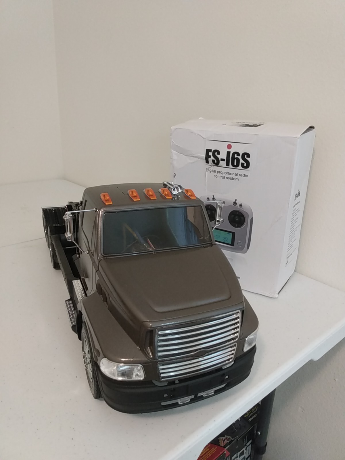1/14 Tamiya Ford Day Cab Artr 1/14 Tamiya Ford Day Cab Artr