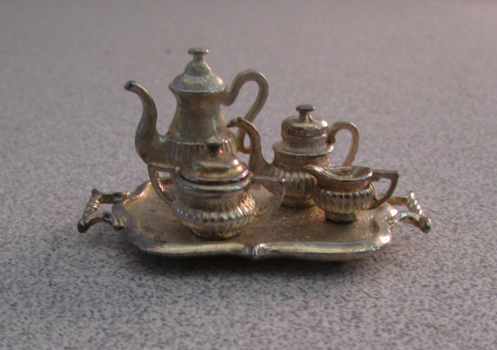 Minatures- Dollhouse -VTG Sterling Silver Tea Set - WAP Watson- ENGLAND - 1980\'s Minatures- Dollhouse -VTG Sterling Silver Tea Set - WAP Watson- ENGLAND - 1980\'s