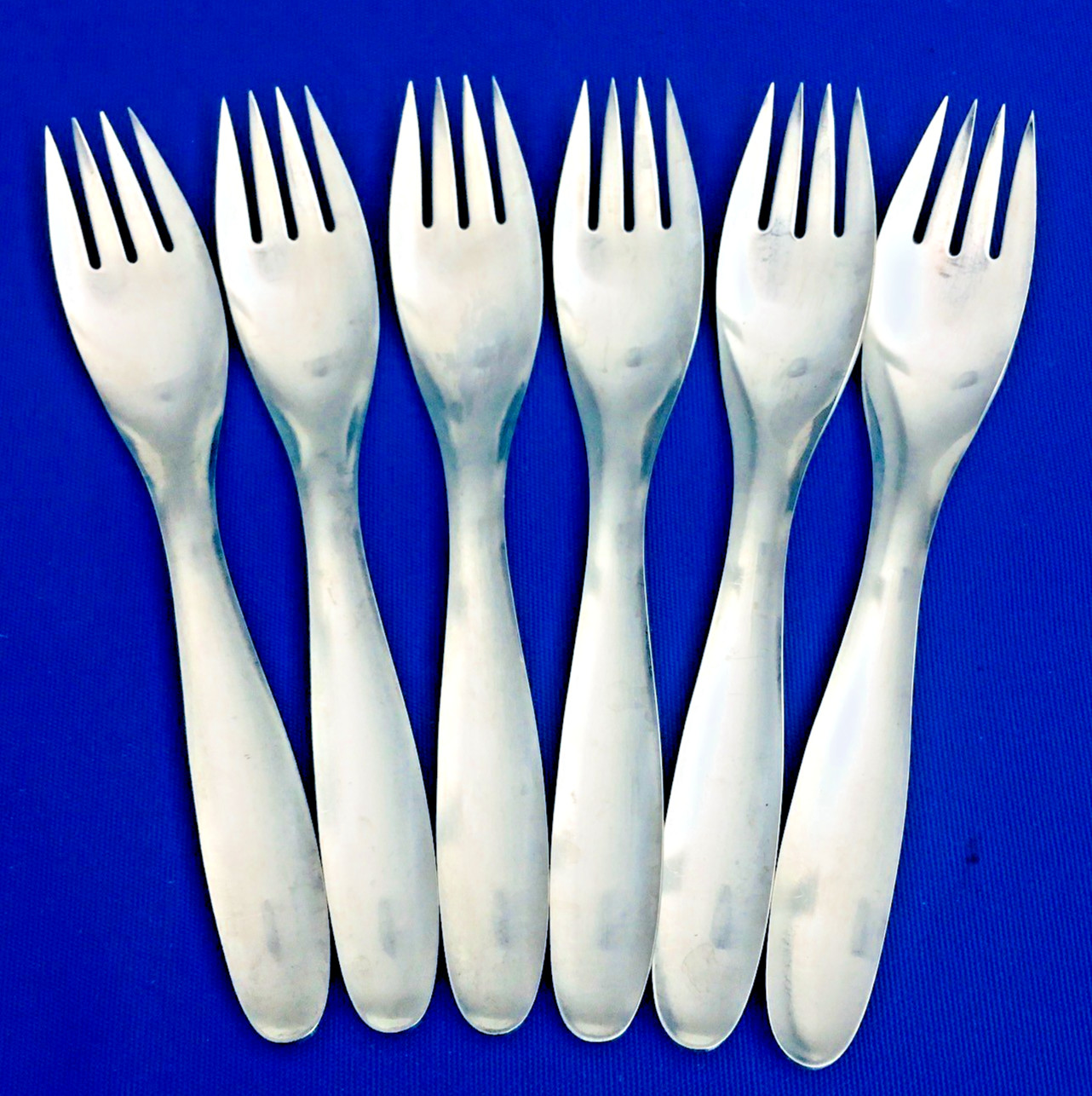6 Vintage Lauffer DESIGN 9 Don Wallance Design SALAD FORKS 6-1/2” Finland Nice