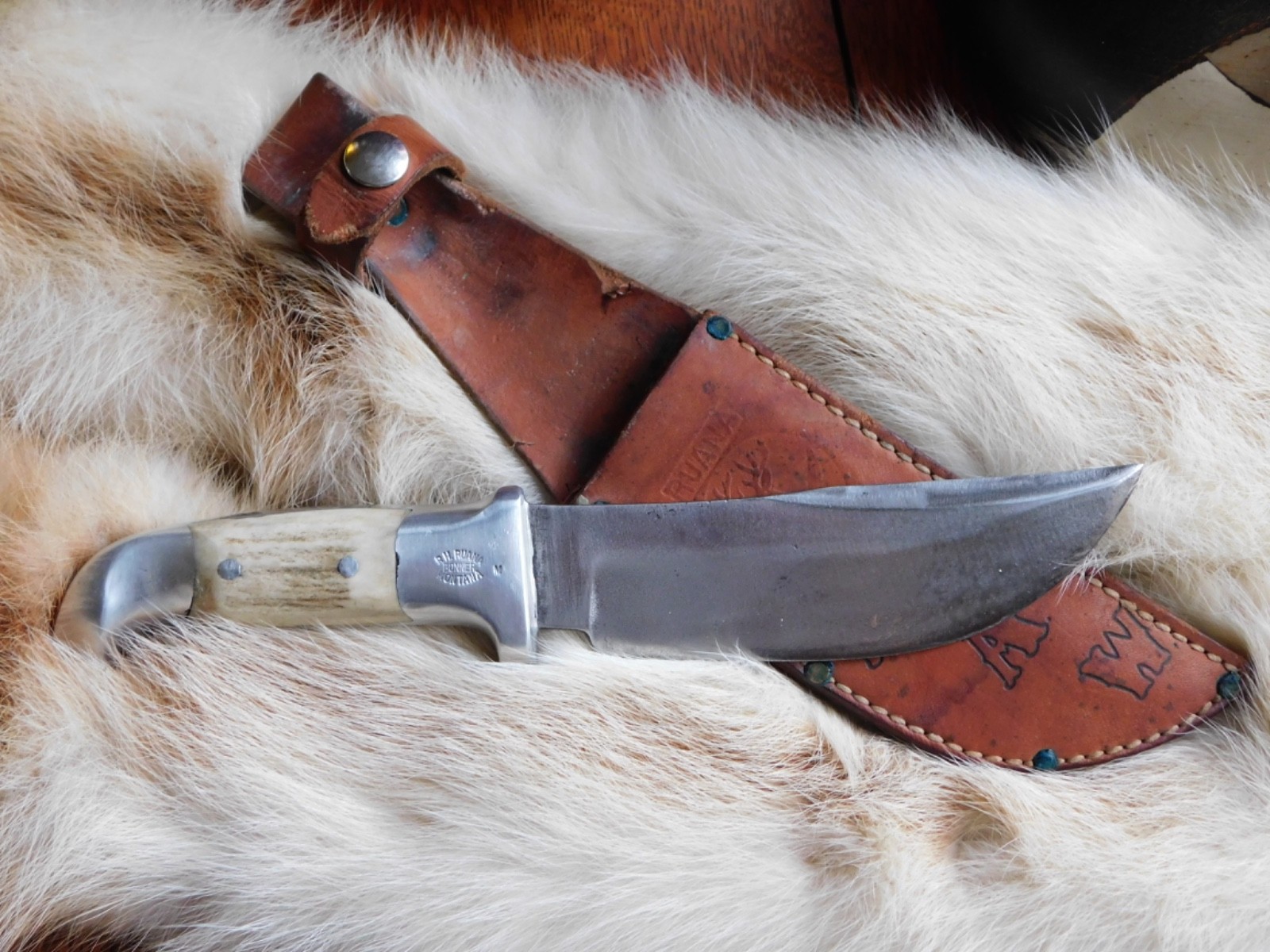 Vintage 1962-1983 M Stamped Ruana Knife 6 Inch Blade