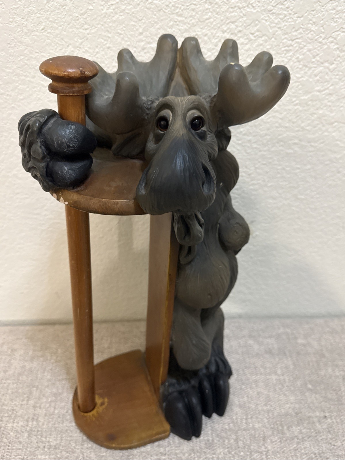 Moose Paper Towel Holder Big Sky Carvers Bearfoots Mountain Mooses by Phyllis Dr Moose Paper Towel Holder Big Sky Carvers Bearfoots Mountain Mooses by Phyllis Dr