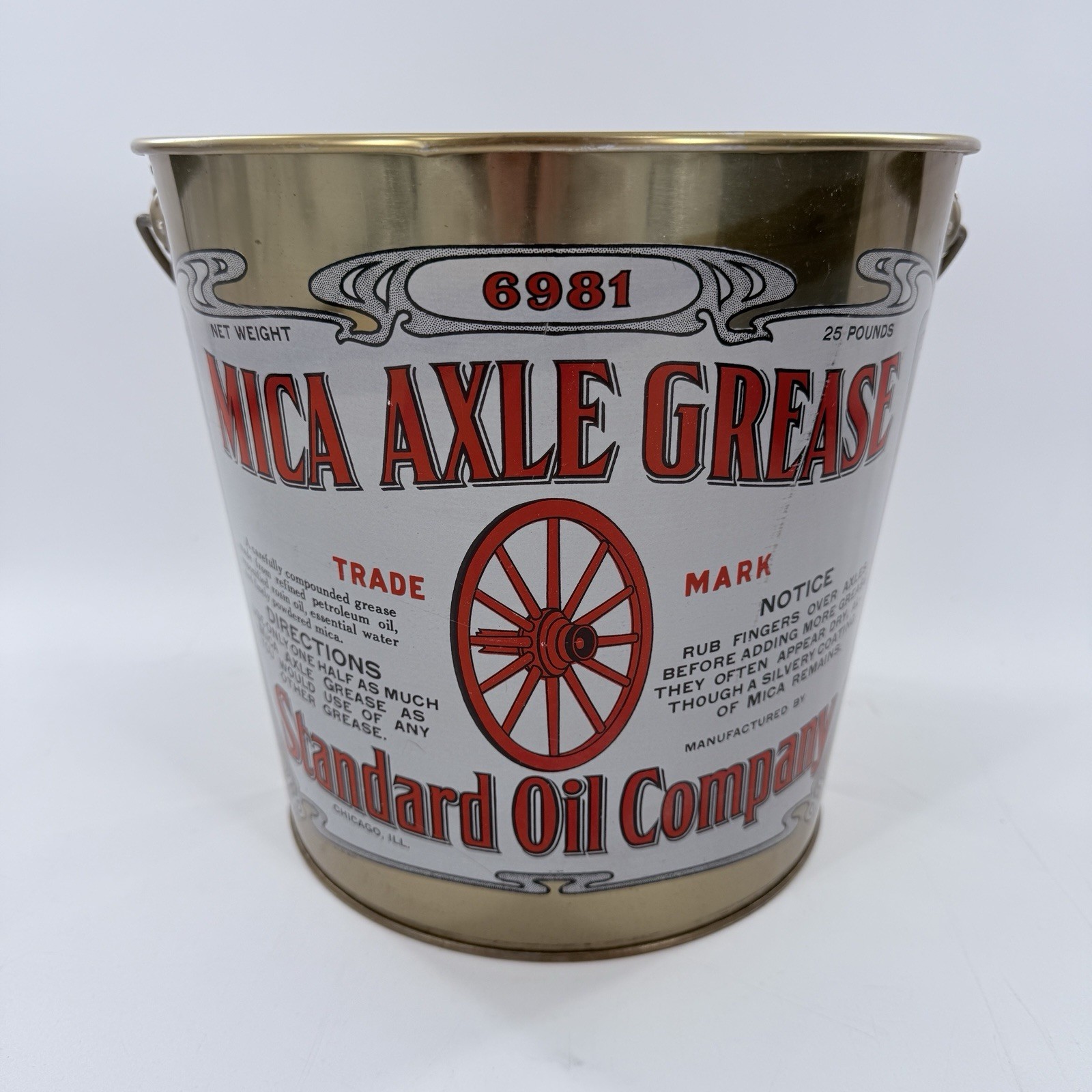 Standard Oil Company 25# Mica Axle Grease Bucket 6981 Excellent Standard Oil Company 25# Mica Axle Grease Bucket 6981 Excellent