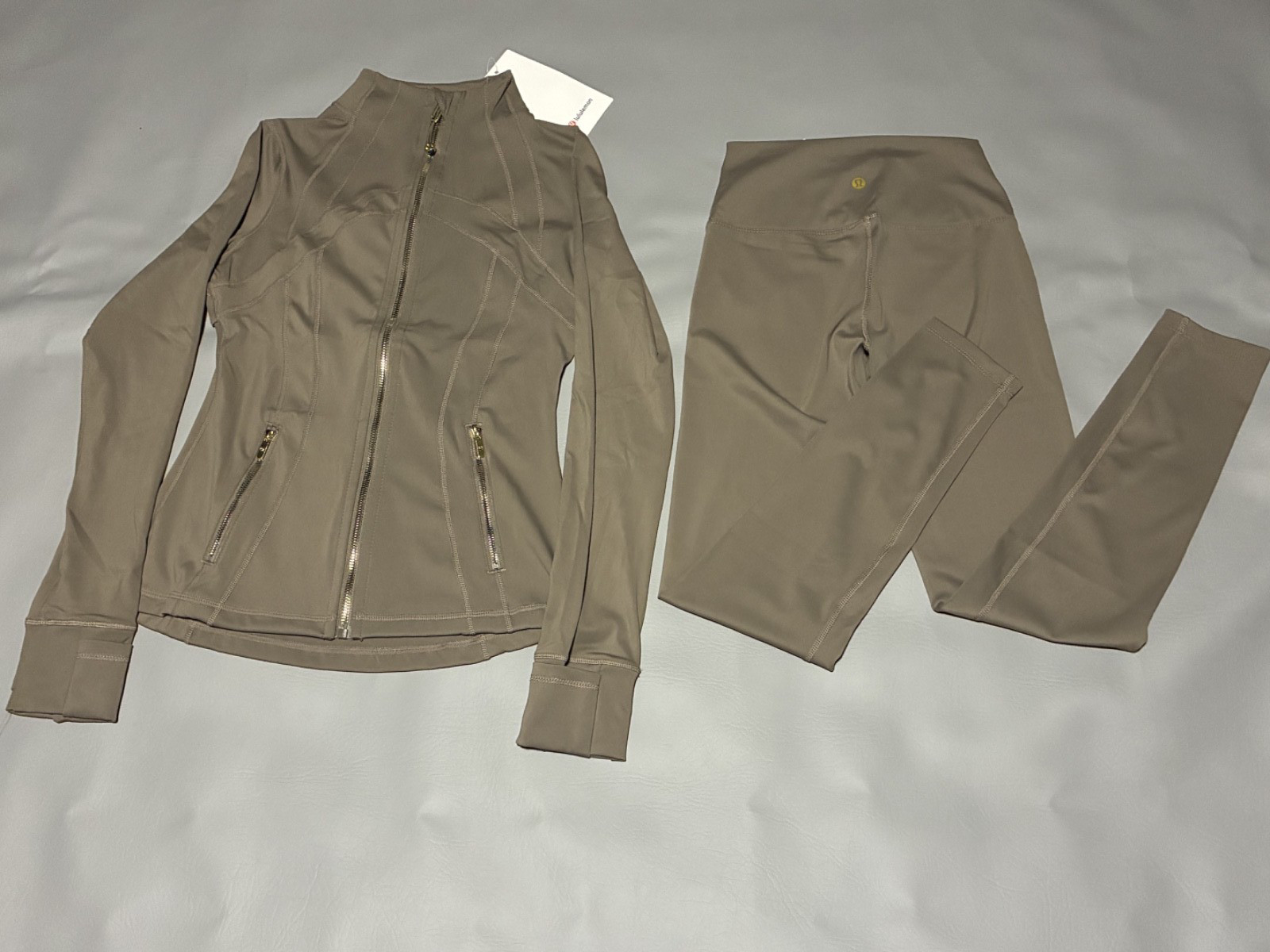 Lululemon Define Jacket with Leggings Set Nomad Taupe Lululemon Define Jacket with Leggings Set Nomad Taupe
