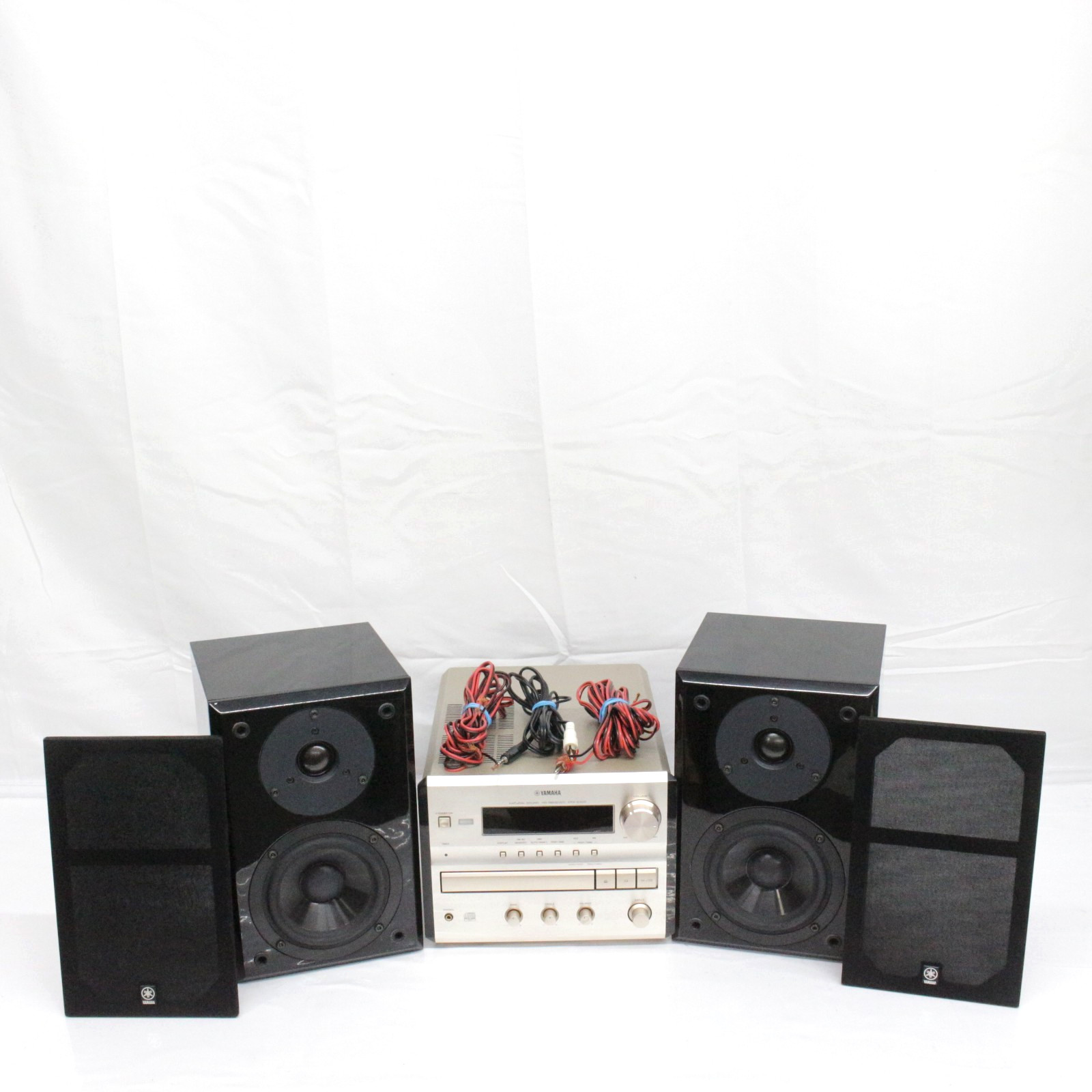 Yamaha CRX-E300 HIFI Stereo System bundle with 2 speakers NO Remote Tested