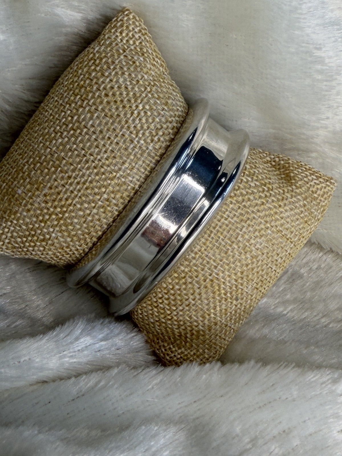 Silpada Sterling Rare original Raised Edge Cuff B0655 Silpada Sterling Rare original Raised Edge Cuff B0655