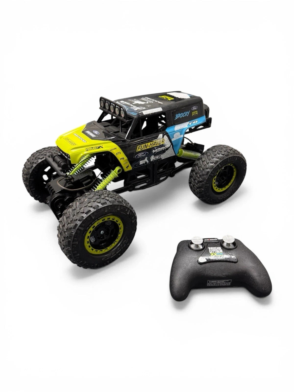 New Bright 61538U (1:15) Ford Bronco Battery Radio Control 4x4 Rock Crawler