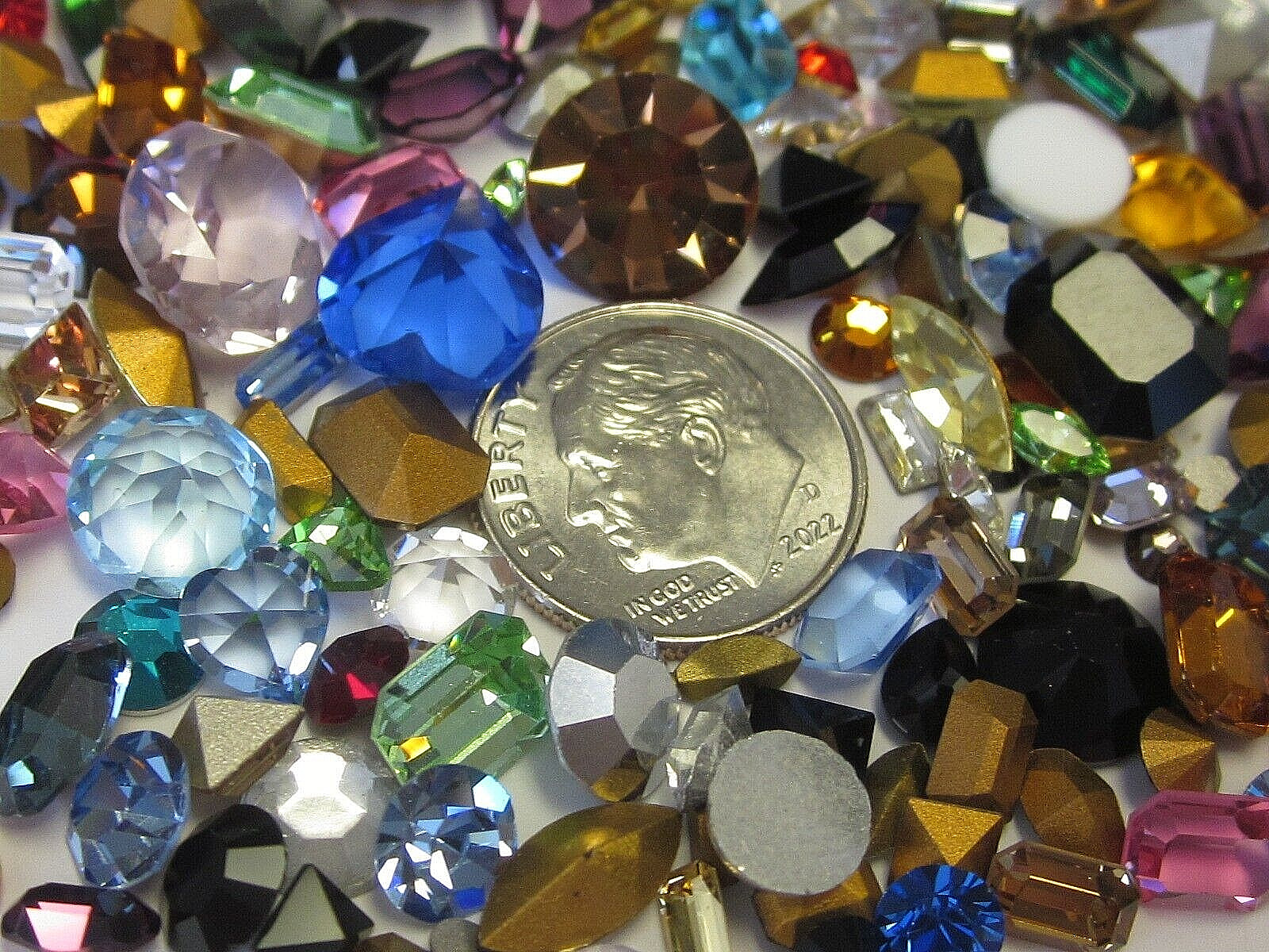 SWAROVSKI CRYSTAL 130 RHINESTONES AUSTRIA HUGE LOOSE LOT REPAIR JEWELRY CRAFTS