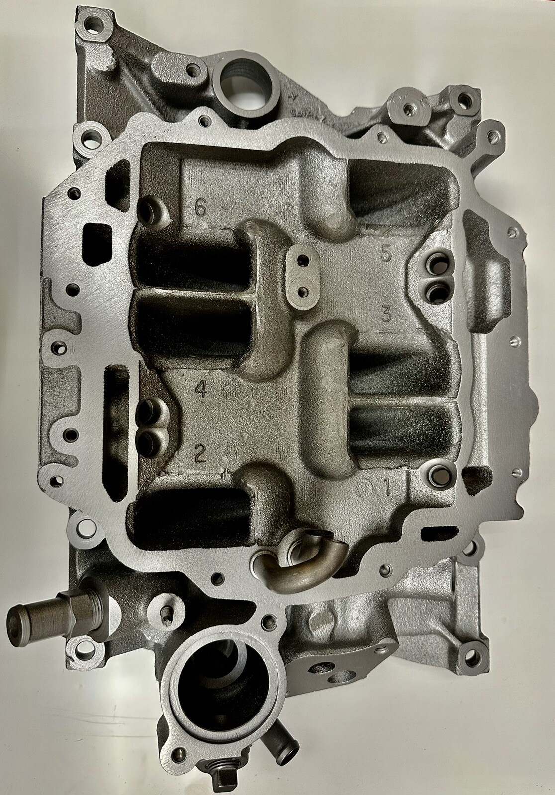 GM GMC Chevrolet Vortec 4.3L V-6 Lower Intake 25176554 1996-2007 OEM GM GMC Chevrolet Vortec 4.3L V-6 Lower Intake 25176554 1996-2007 OEM