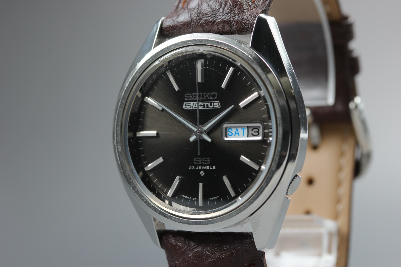 [Exc+5] SEIKO 5 Actus SS 6106-7480 Black Day/Date Kanji Automatic Men\'s Watch