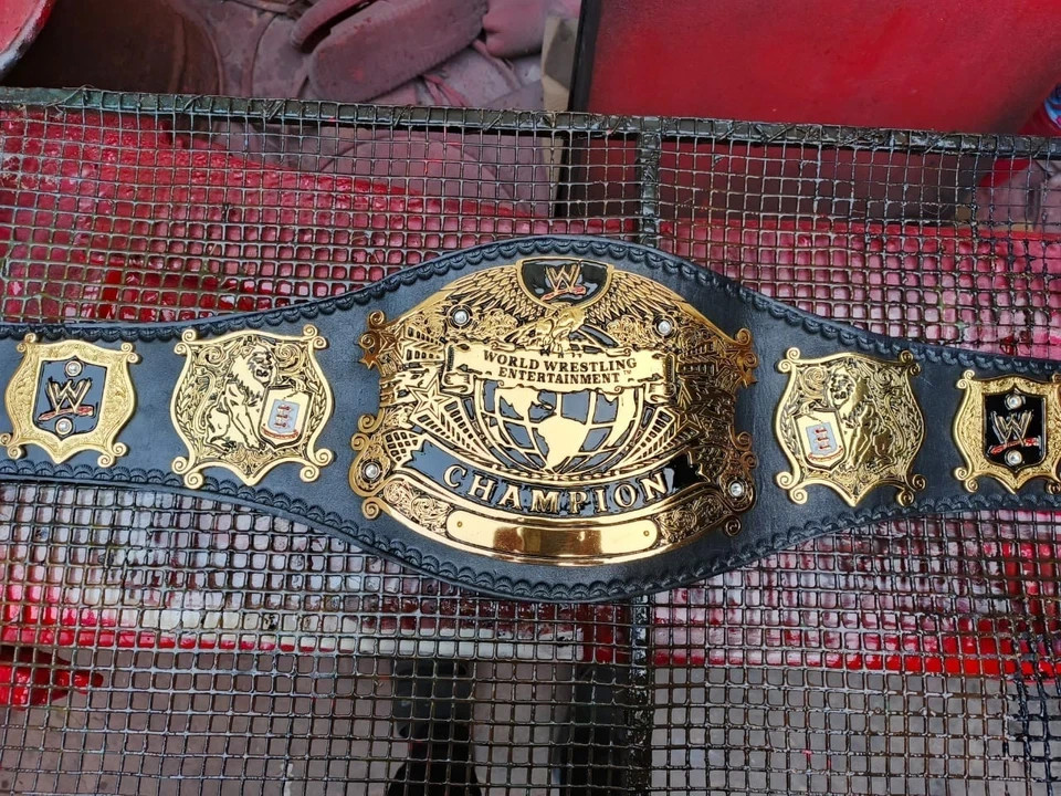 OLD UNDISPUTED V2 HEAVYWEIGHT CHAMPIONSHIP BELT WRESTLING TITLE 4MM ZINC ADULT OLD UNDISPUTED V2 HEAVYWEIGHT CHAMPIONSHIP BELT WRESTLING TITLE 4MM ZINC ADULT