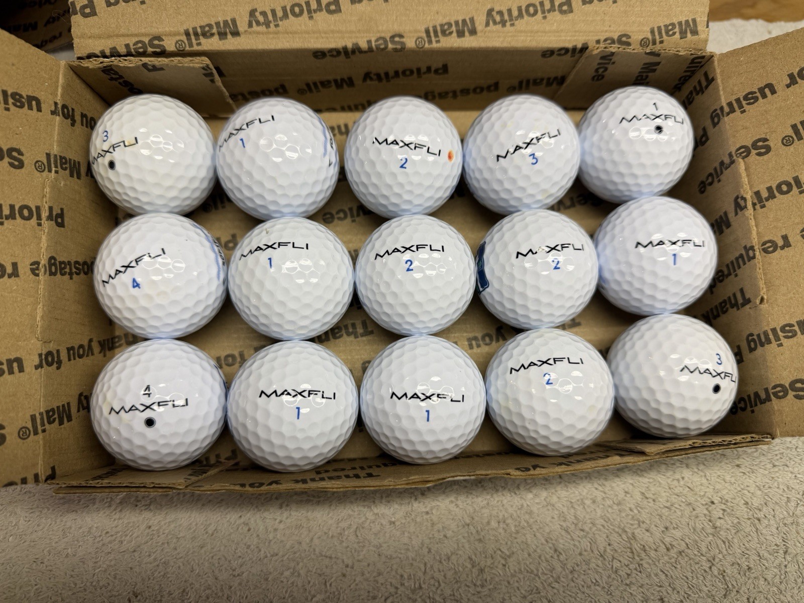30 MINT MAXFLI Softfli Golf Balls—AAAAA 30 MINT MAXFLI Softfli Golf Balls—AAAAA