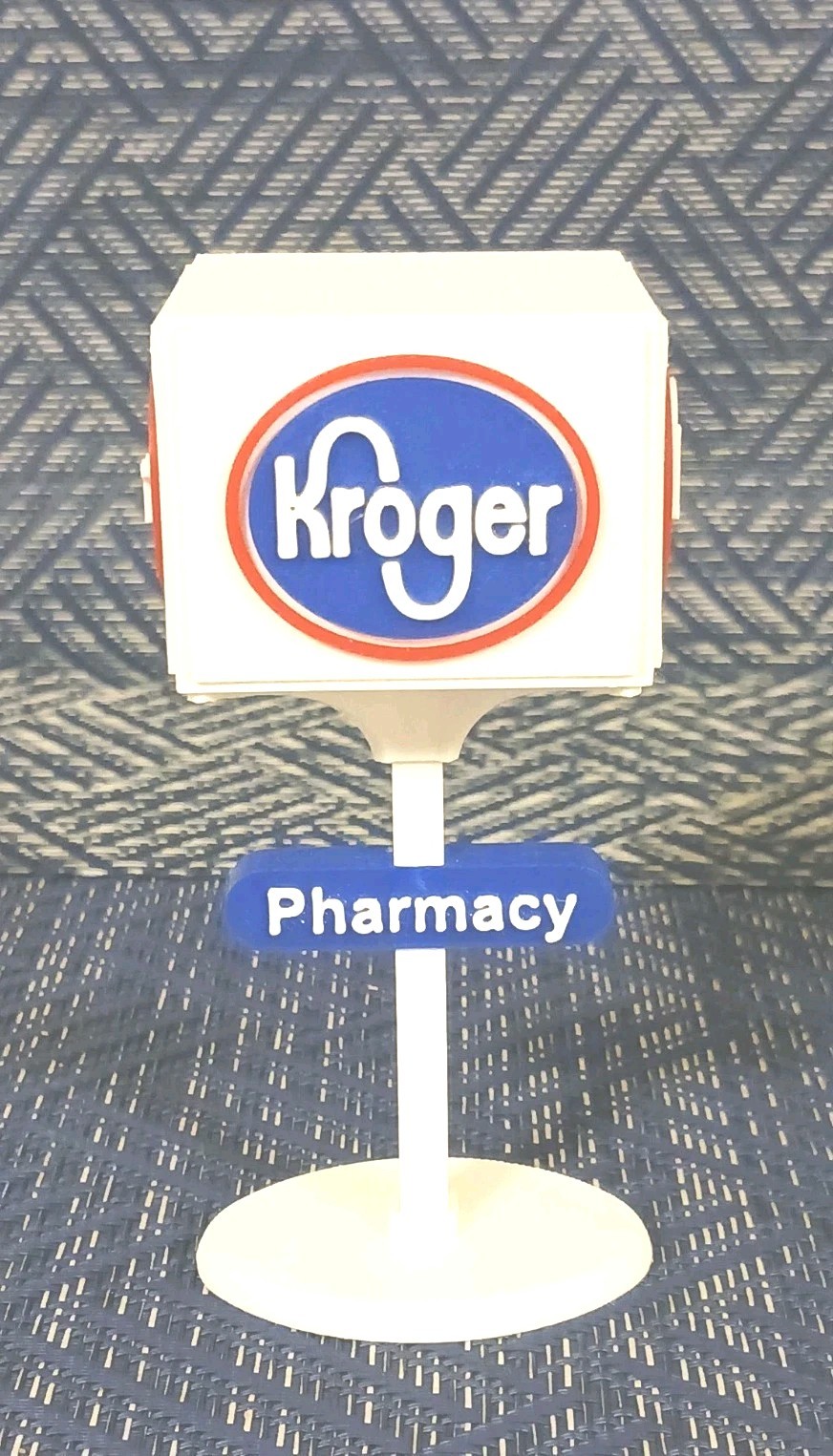 Kroger Supermarket. N-SCALE. Custom 4 Sided Sign Display Diorama 4