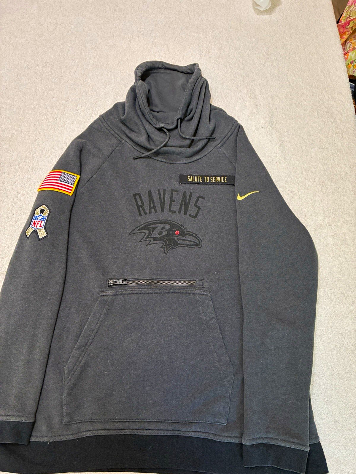 Nike Baltimore Ravens NFL Salute to Service Gray Pullover Sweatshirt Men\'s L