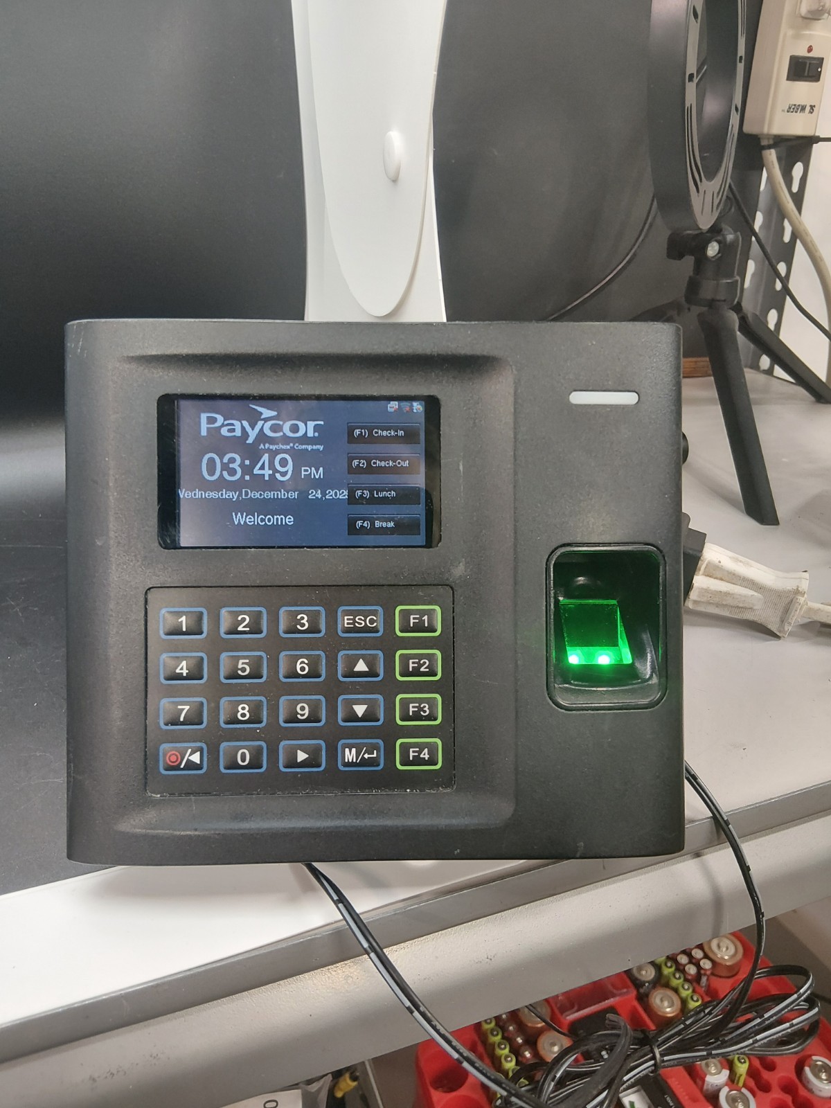 zkteco us10c paycor biometric timeclock AS IS (not sure on setup) zkteco us10c paycor biometric timeclock AS IS (not sure on setup)