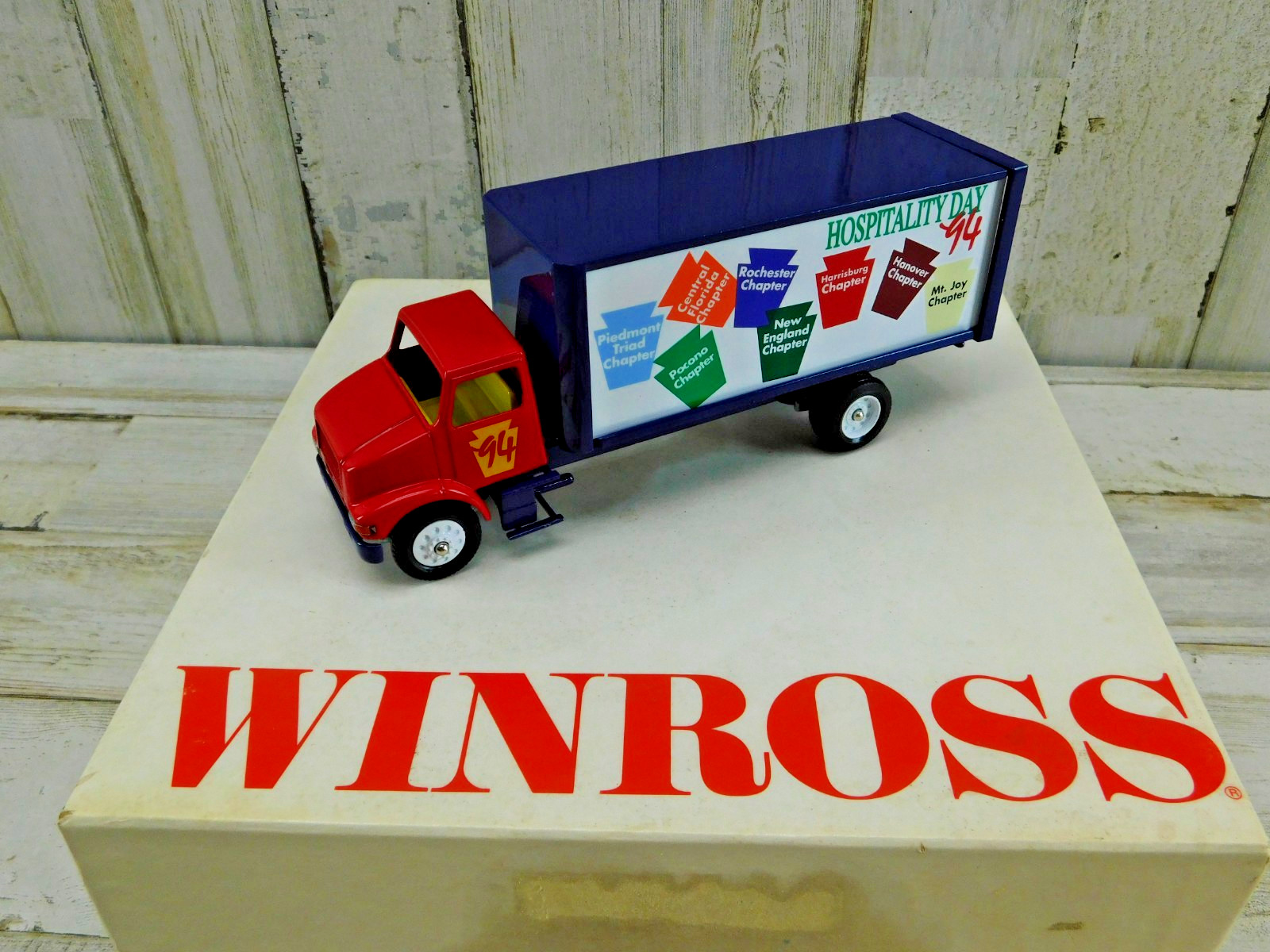 Vtg 94 Winross Hospitality Day 1994 Diecast Box Truck 1:64 USA NOS Vtg 94 Winross Hospitality Day 1994 Diecast Box Truck 1:64 USA NOS