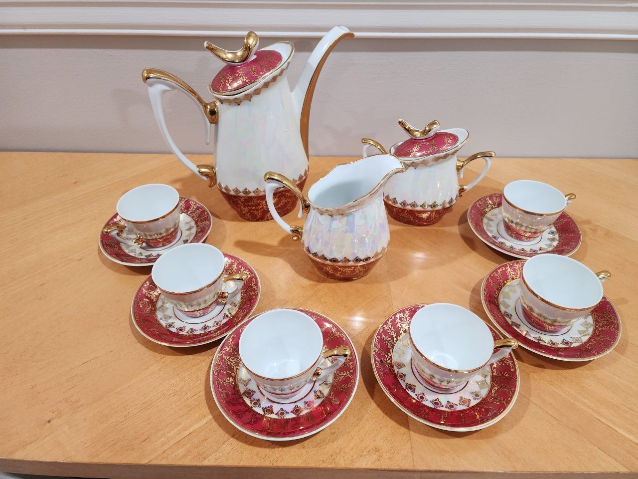 Vintage 17-pc pearlized lusterware tea and coffee set